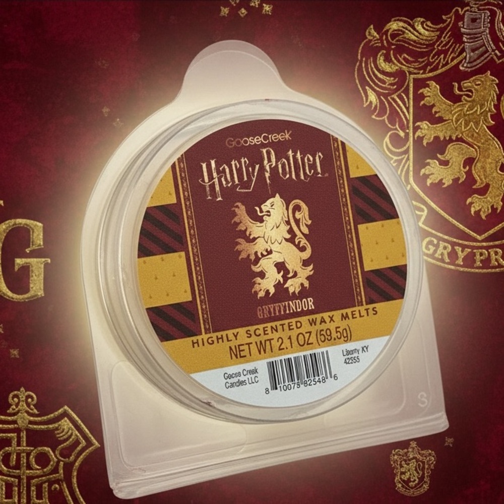 Goose Creek Harry Potter Gryffindor Highly Scented Wax Melts - Picture 4 of 5